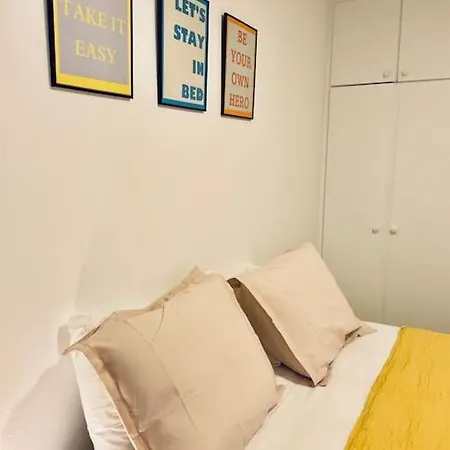 Cosy & New 2 Bedrooms In Center -9b Appartamento *