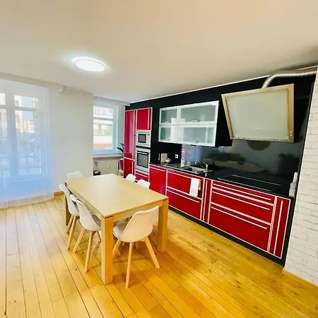 Appartamento Cosy & New 2 Bedrooms In Center -9b *